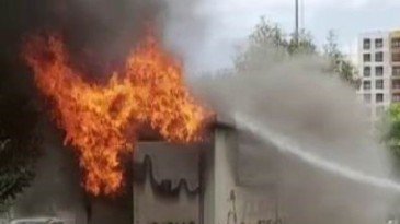 Karaman’da aşırı sıcak nedeniyle trafo yandı